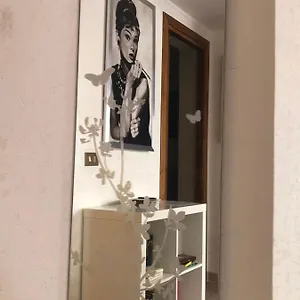 A.b Battistini Short Let's Apartament